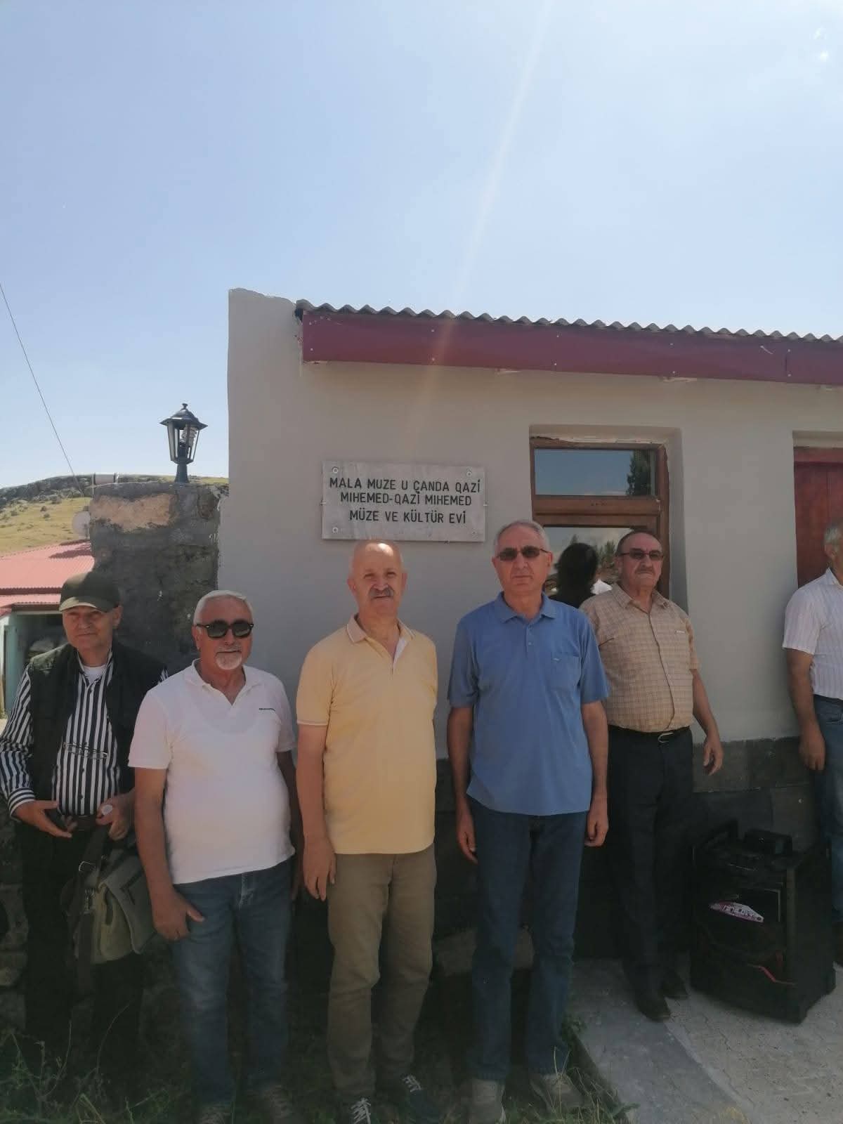 Heyeta PWKyê  Li Qersê Beşdarî Vekirina Muzeya Qazî Mihemed Bû