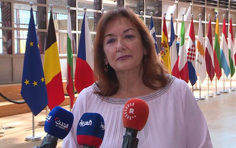 Komîsera Yekîtiya Ewropayê: Me ji Şamê xwestiye ku mafên pêkhateyan biparêze