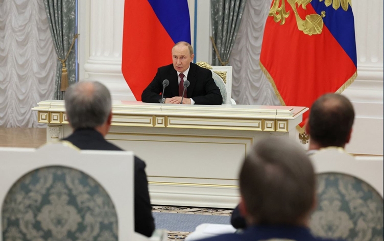 Putin encamên hevdîtina xwe ya bi Trump re eşkere kirin