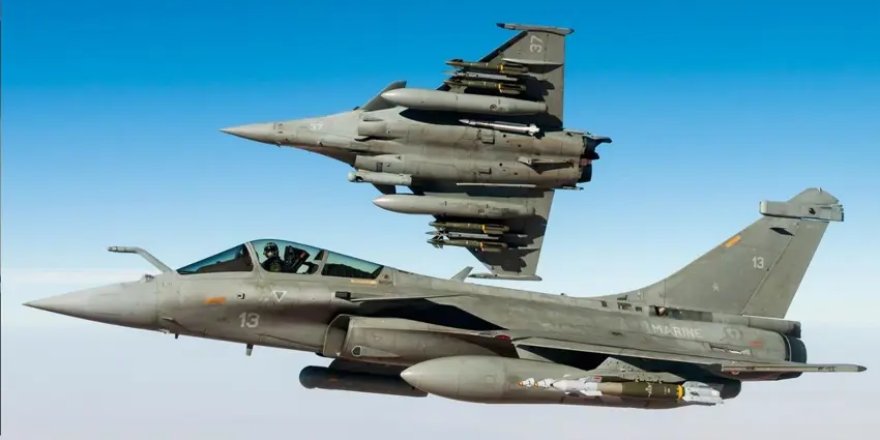 Macron, ji bo Polonya seha hewa xwe biparêze balafirên Rafale dişîne Polonyayê