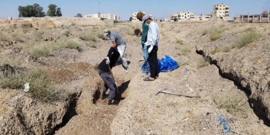 Li Sûriyê 3 gorên komî yên din hatin dîtin