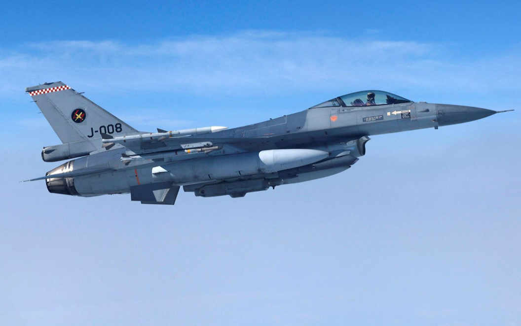 Koalîsyonê destûr da ku Îraq bi F-16an êriş bike