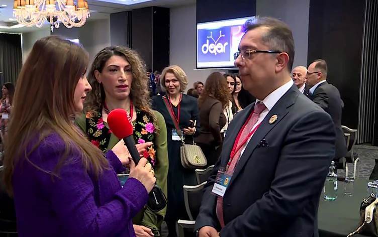 Bijîşkên Kurd ên li Brîtanyayê: Em amade ne vegerin û li Kurdistanê kar bikin