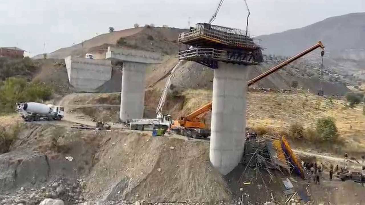 AMED - Skeleya pirê hilweşiya û 4 karker mirin: ‘Xemsariyeke mezin heye’