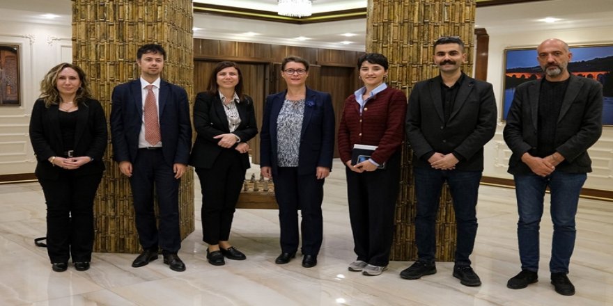 Balyoza Fransayê Şaredariya Bajarê Mezin a Amedê ziyaret kir