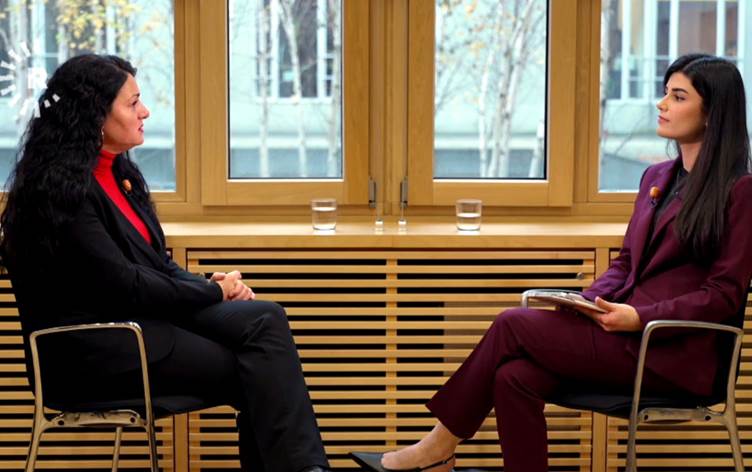 Lemya Qedûr: Modela Îraqê dikare ji bo Sûriyeyê bibe mînak