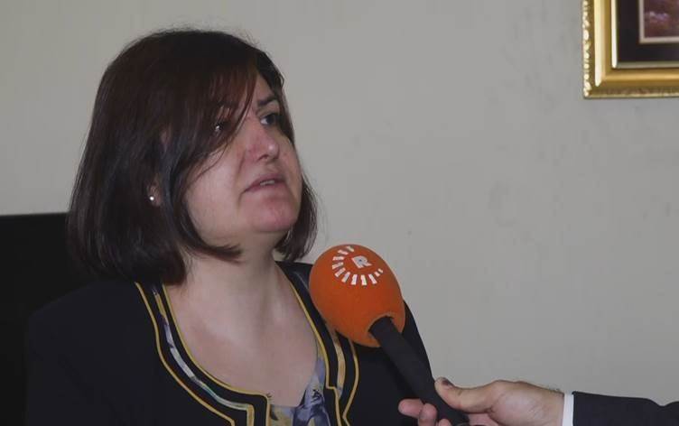 Sena Germiyanî: Wezareta Perwerdeyê li hemberî Kurdî nêzîkatiyeke nijadperest nîşan dide