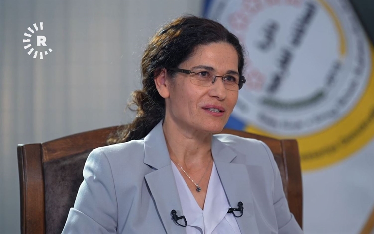 Îlham Ehmed: Di navbera HSD û Şamê de lihevkirinek heye