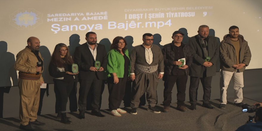 Li Amedê xelatên şanoyê hatin dayîn: Keleha Dimdimê bû yekem