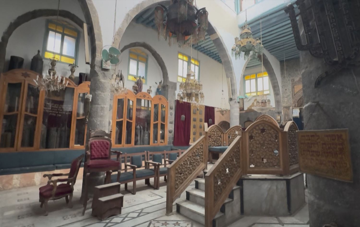 Şandeya Cihûyan li Sûriyeyê ye: Li pey şopa bav û kalan in