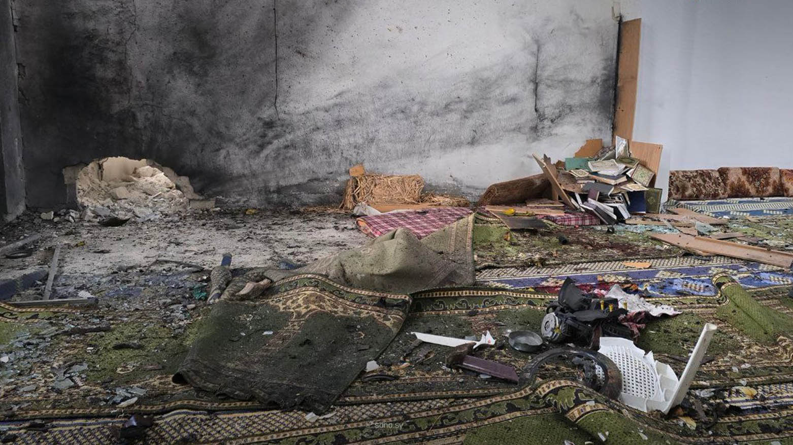 Encûmena Elewî: Êrîşa li ser mizgefta Humisê berdewamiya terora li dijî pêkhateyan e