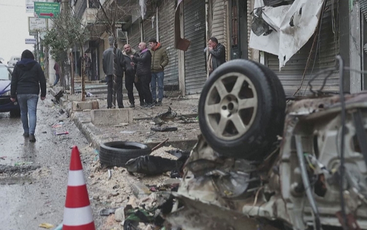 HELEB - Niştecihên taxên Kurdan di nav wêranî û talanê de vedigerin