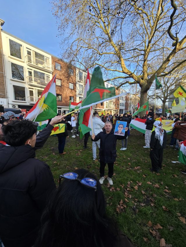 PWK beşdarî çalakiya avabûna Komara Kurdistan li Mahabad û şermezarkirina Êrîşên Helebê û Îranê bû