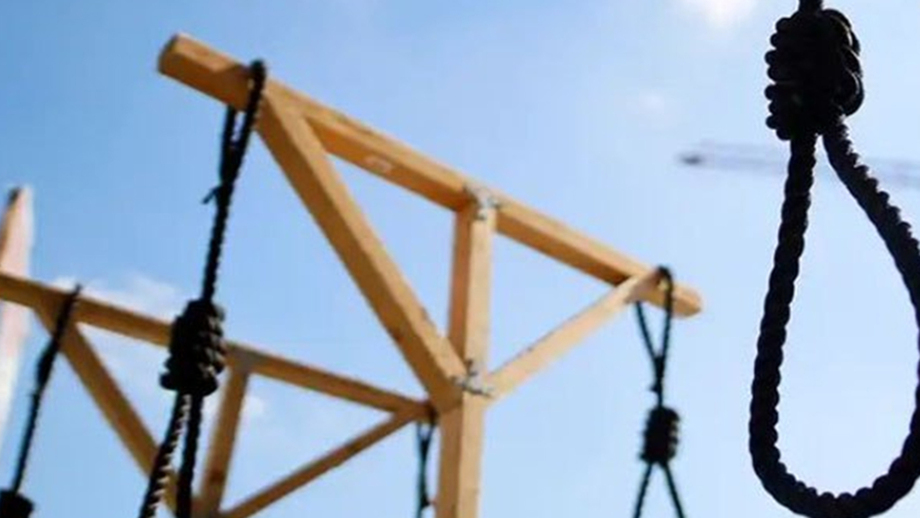 Rêjîma Îranê tenê li heyva Befranbarê de zêdetir ji 345 girtî bidar vekirine