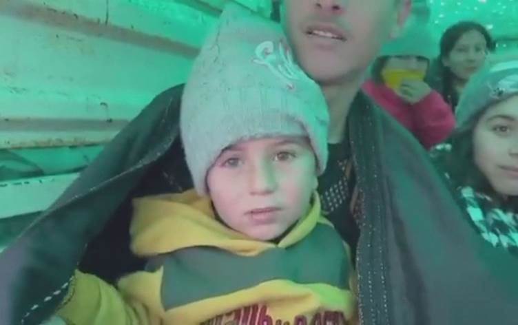 Trajediya koçberan a li Rojavayê Kurdistanê: Rewş dijwar e û zarok bê şîr man