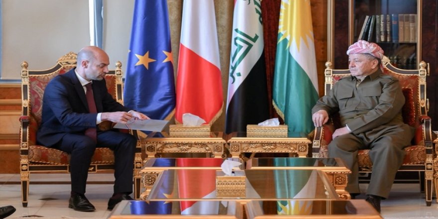 Barrot nameyek da Serok Barzanî: Mele Mistefa Barzanî ji Charles de Gaulle re şandiye