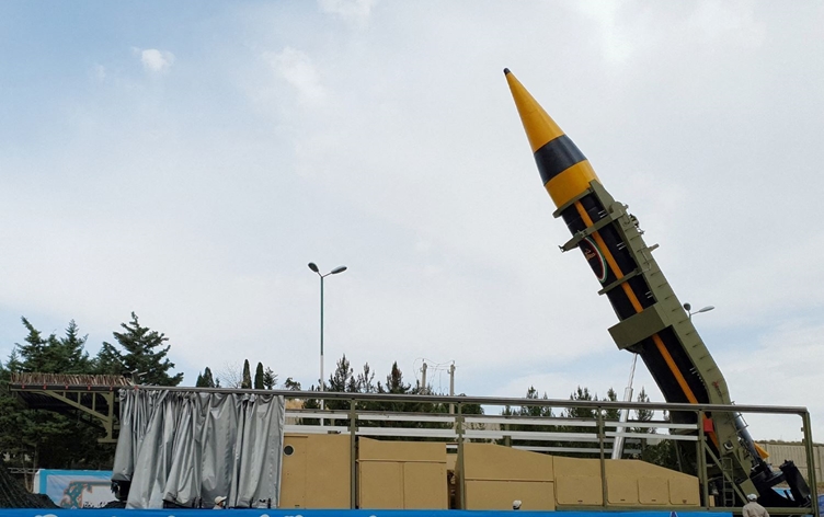 Îran: Heke Amerîka êriş bike em dê êrişî baregehên wê bikin