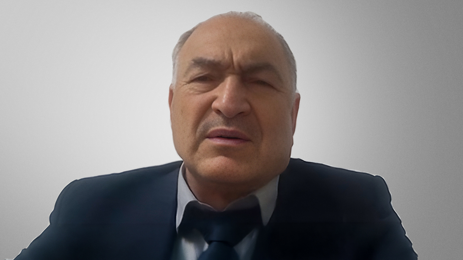 Ferhan Hac Îsa: Komên çekdar mal û milkên xelkê li gundewarê Kobanî talan dikin