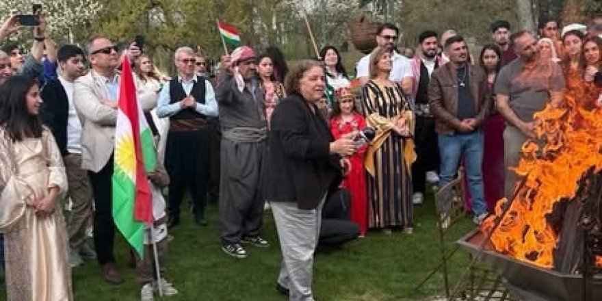 Hevkarîya Hêzên Siyasî yên Kurdî li Fransayê Nerwroz Pîroz Kir!