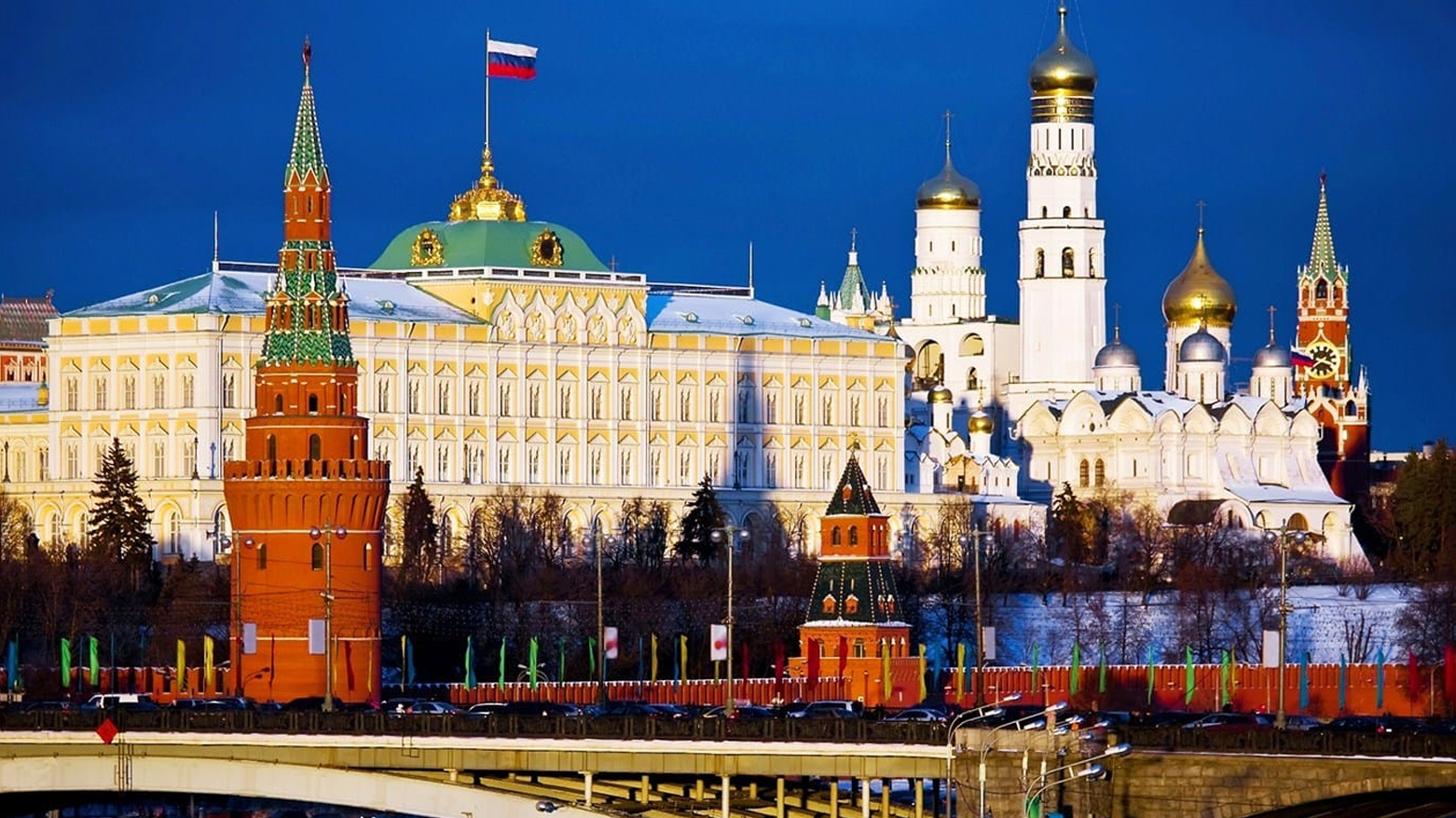 Krêmlîn: Dorpêçkirina benderên Îranê dê bandoreke mezin li ser aboriya cîhanê bike