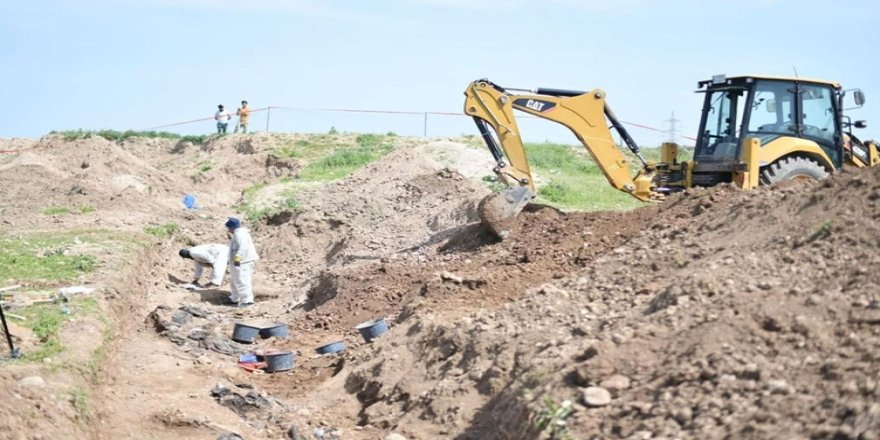 Li Mûsilê 3 gorên bikom tên vekirin