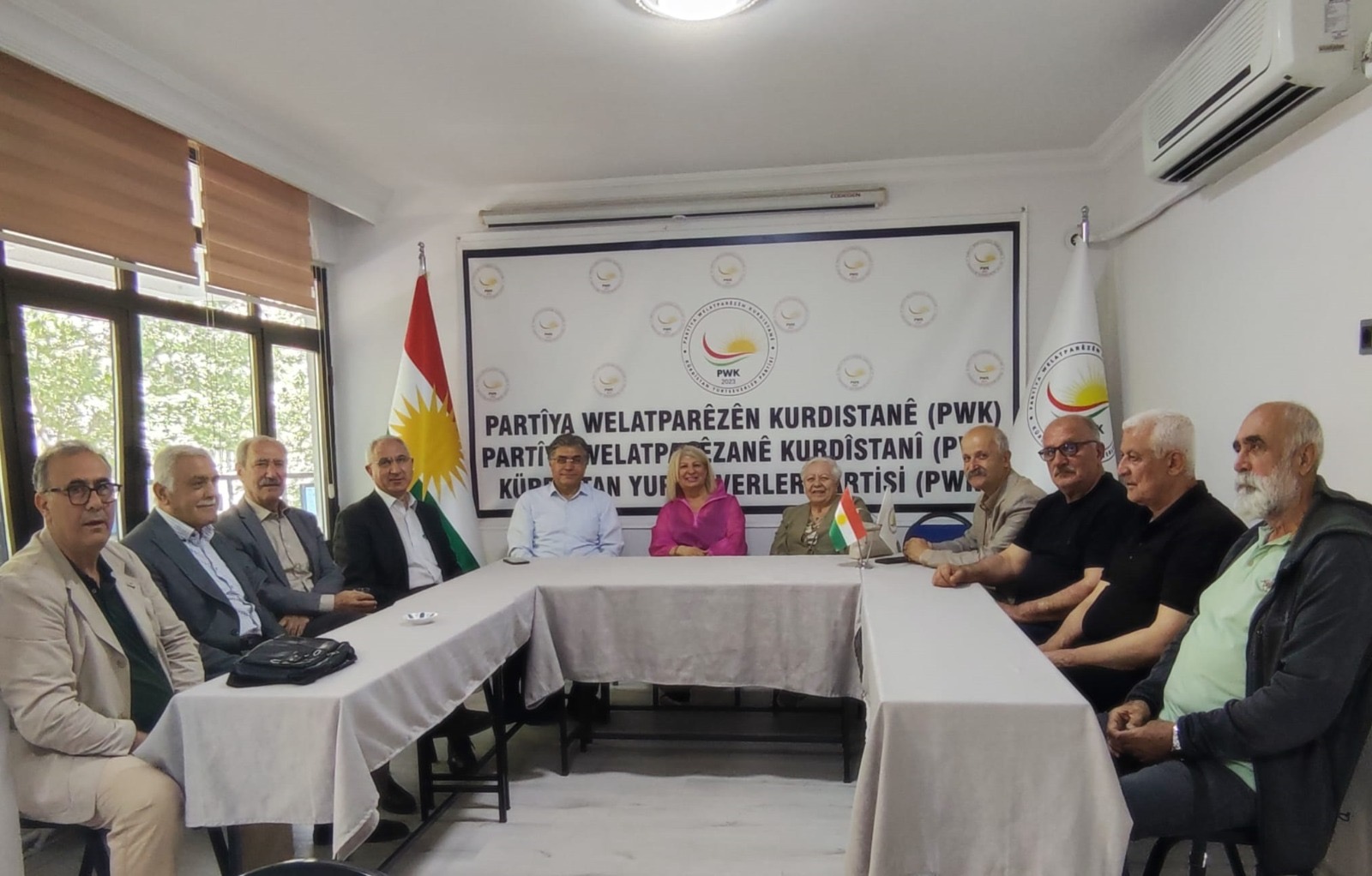 Seroka Yekîtîya Jinên Kurdistanê Li Swêdê Seyran Dûran Li Amedê Seredana PWKyê Kir