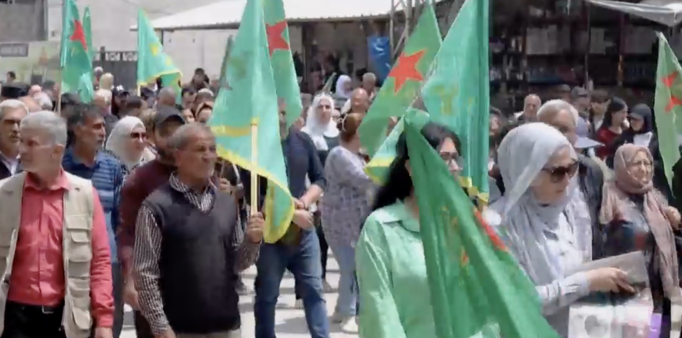 Xelkê Qamişloyê ji bo YPJyê daket qadan