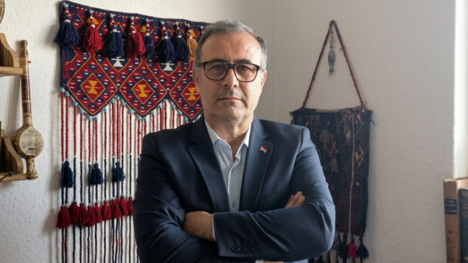 Vê carê me digel “Mîrza Akar” Endamê Rêveberîya Partîya Welatparêzê Kurdistan-PWK li ser rêketina 60 rojî ya di navbera Amerîka û Rejîma Îranê de hevpeyvîn encam daye
