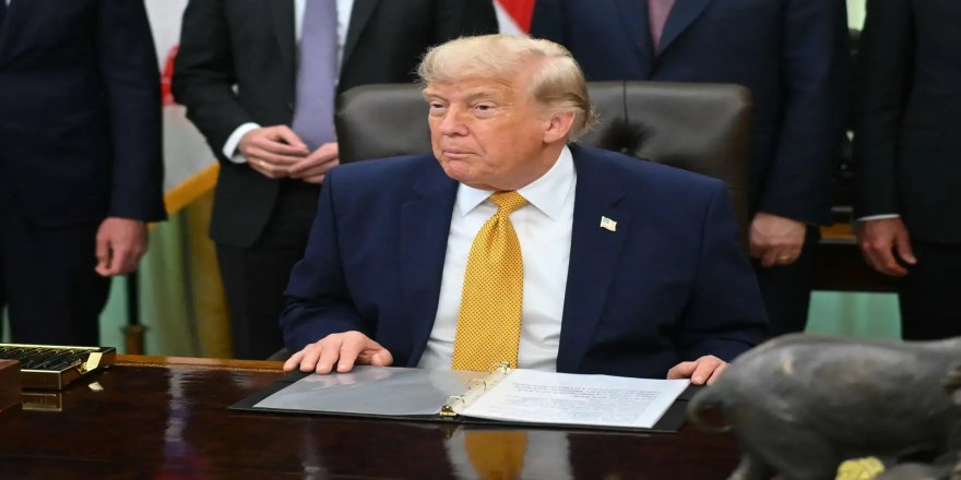 Senatoya Amerîkayê desthilatên şer ên Trump sînordar kirin