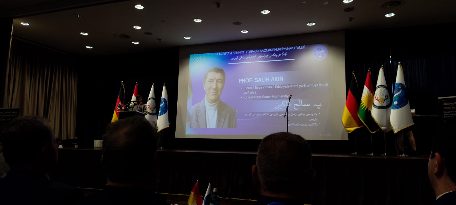 PWK Ewropa Beşdarî Kongreya Yekemîn a Federasyona Zimanê Kurdî ya Navdewletî Bû