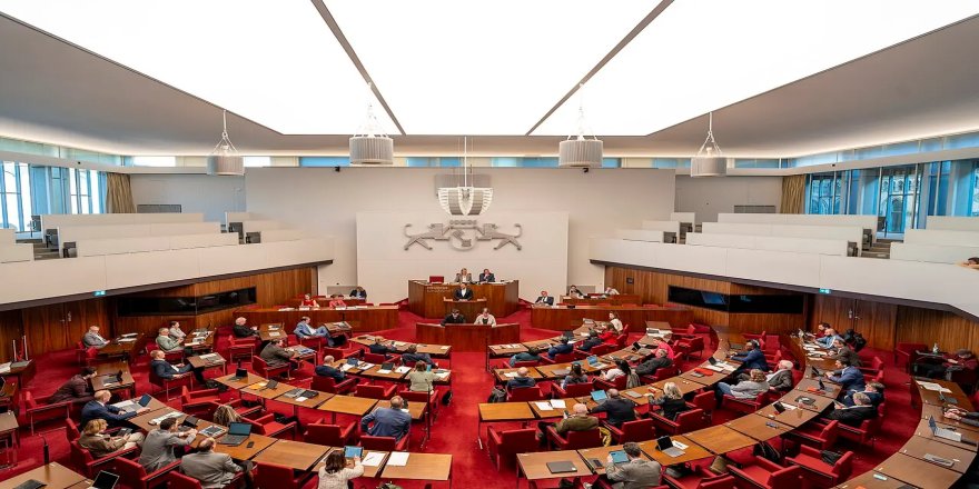 ALMANYA - Li Bremenê 248 xwendekar dersa Kurdî dibînin