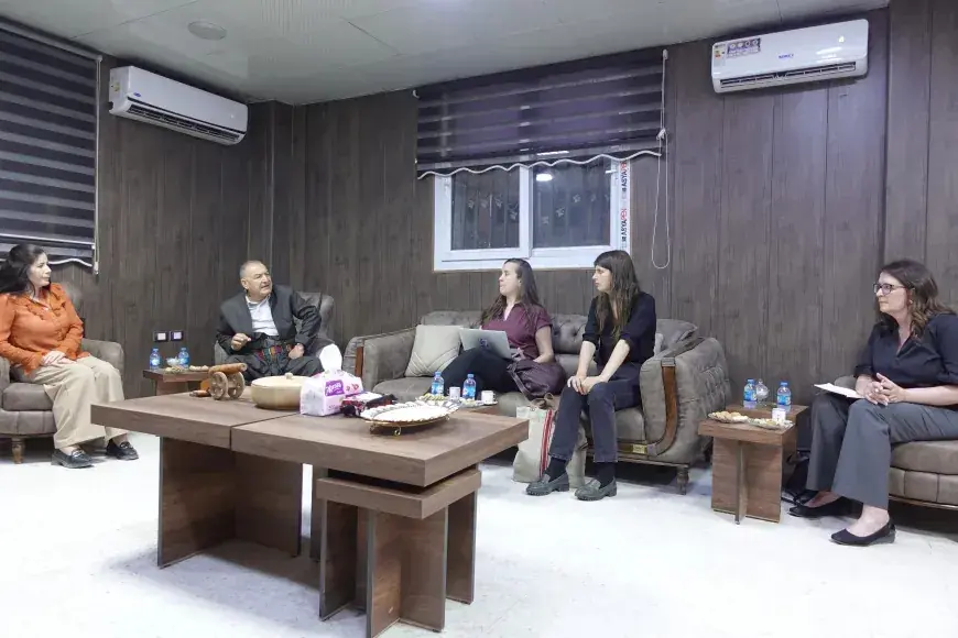 Şandeyeke Amerîkayê çû Kobaniyê