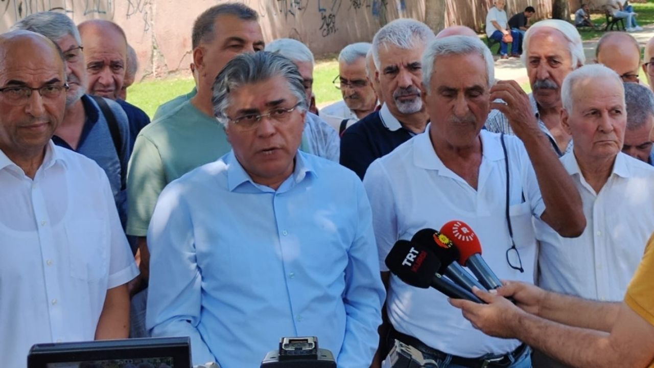 PWK Li Amedê Beşdarî Çalakîya Li Ber Hefsa  Nolûya Dîyarbekirê Bû