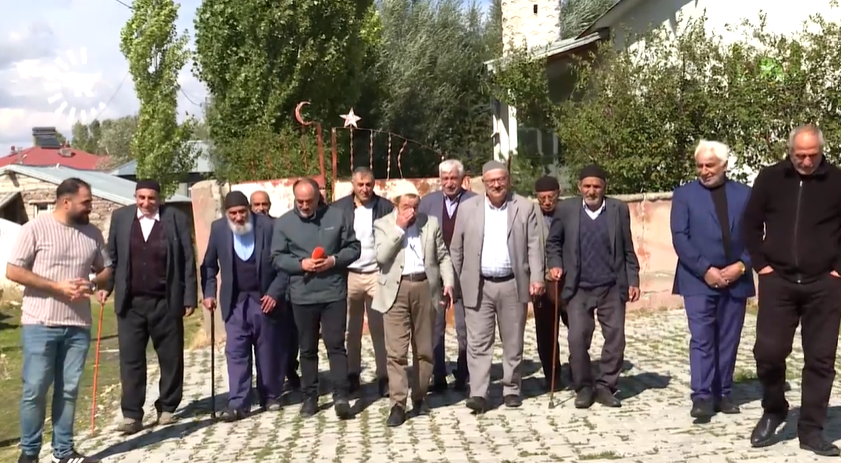 AGIRÎ - Ciwan ref bi ref koç dikin, gund xir û xalî dibin