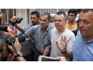 Keşayê Emerîkî Andrew Brunson hate berdan