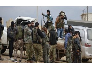 Li Efrînê çekdaran gorên Kurdan têk didin