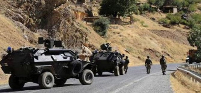 Colemêrg: PKK êrîşê leşkerên Tirk kir; 5 kuştî û 8 birîndar