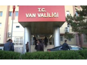 Walîtiya Wanê destûr neda roja zimanê zikmakî bê pîroz kirin!