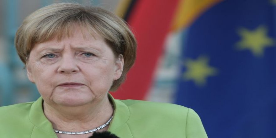 Civaka Kurdî bersiv da Merkel