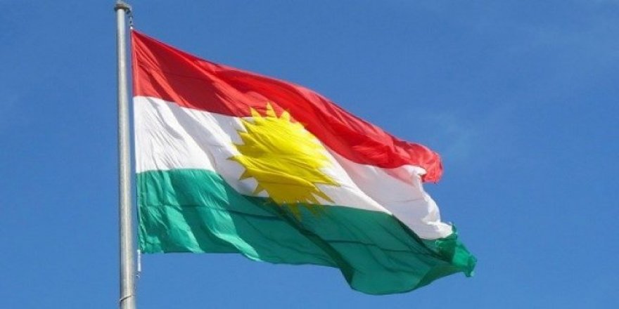 Li Kirşehirê welatiyek ji ber Ala Kurdistanê tê ceza kirin