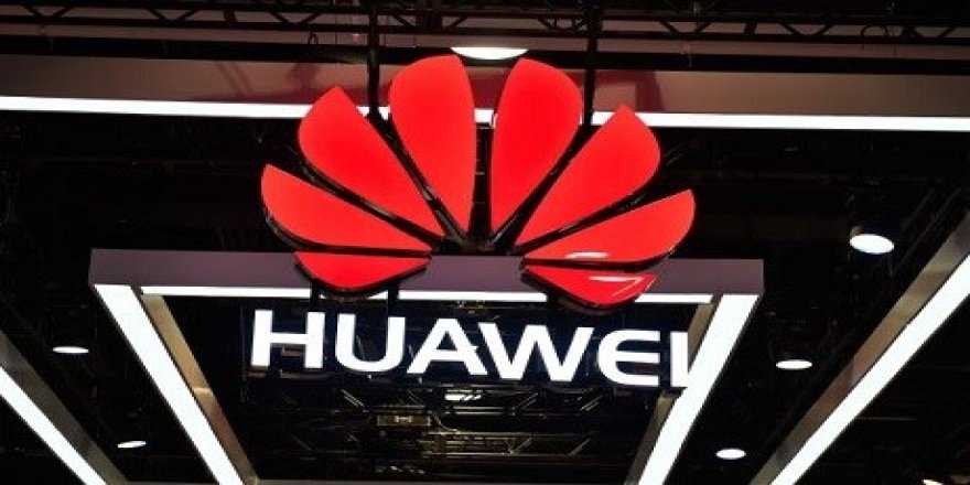 Huawei bi qasî 3 milyar dolaran veberanîn li Îtalya dike