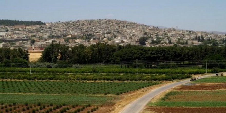 Li Efrînê li şûna melayên Kurd melayên Ereb hatin danîn