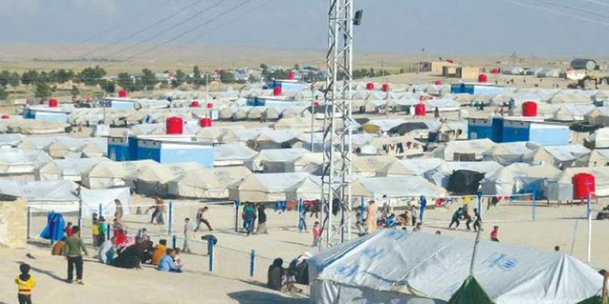 Li Kampa Holê 23 Zarokan Canê Xwe Jidest Dan