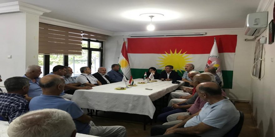 Nuştoxo Kurd Seîd Memûzînî Amed de PAK zîyaret kerd