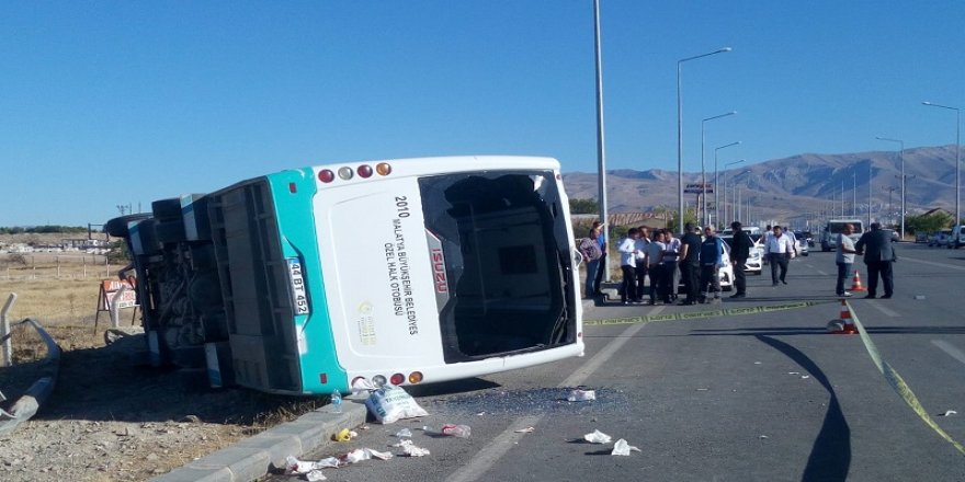 Otobûsa raywanan qelibîya: 26 kesî birîndar bîyî