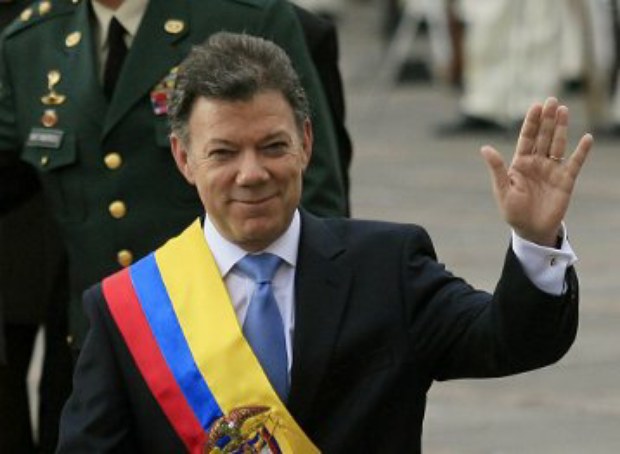Serokomarê Kolombîyayê Xelata Nobelê ya Aştîyê wergirt