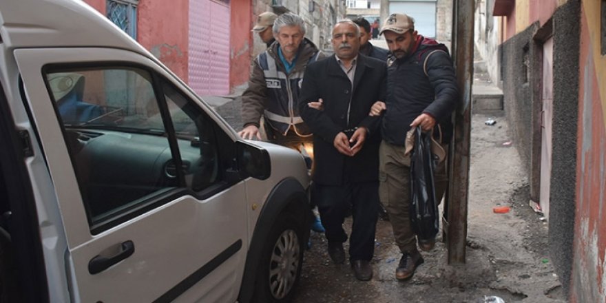 Serekê HDP yê bajarê Entabî û 50 kesê bînî amê tepiştene