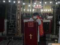 Amed: Keşê dêrê; par em li otelê bûn, îsal jî kes nehat ayînê!