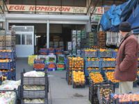 Amed: Rewşa liserhevfiroşan xerab e; qeyrana aborî li ber derî ye!