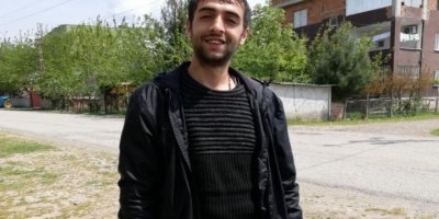 Ciwano ke Amed de cenazeya ey ameybî vînayîş ame definkerdiş